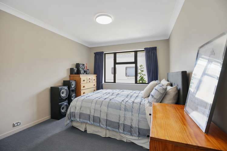 63a Birchfield Avenue Dallington_17