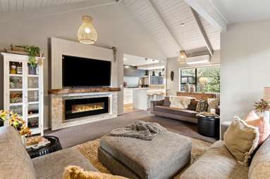 16 Picasso Drive_1