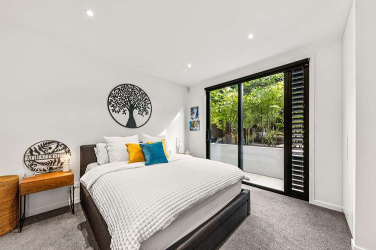 131a Beach Road Castor Bay_21