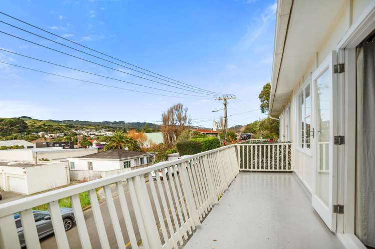 6D Rewa Terrace Tawa_12