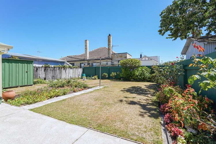 61 Cook Street Hamilton East_20