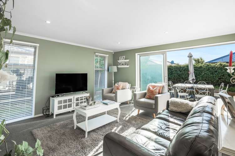 8 Sandstone Crescent Rolleston_10