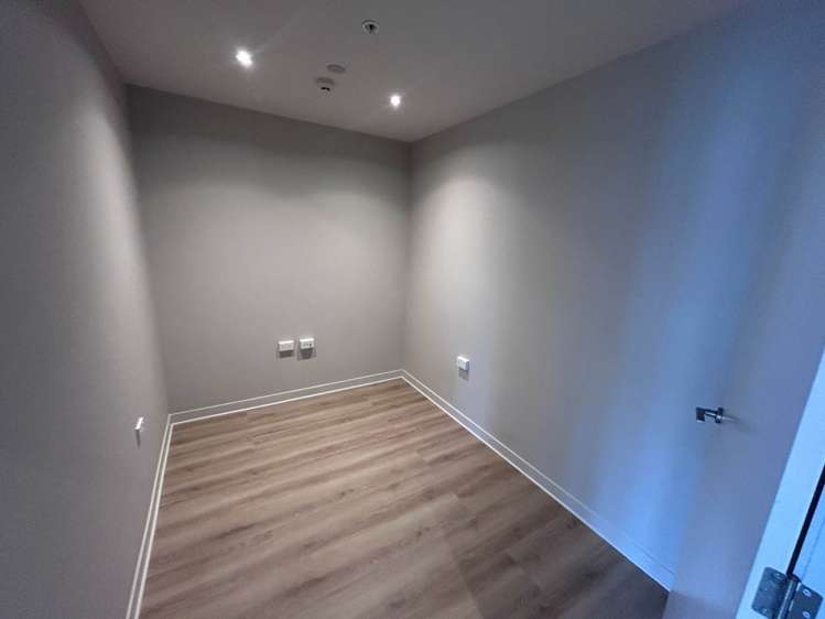 506/3 Rose Garden Lane Albany_1