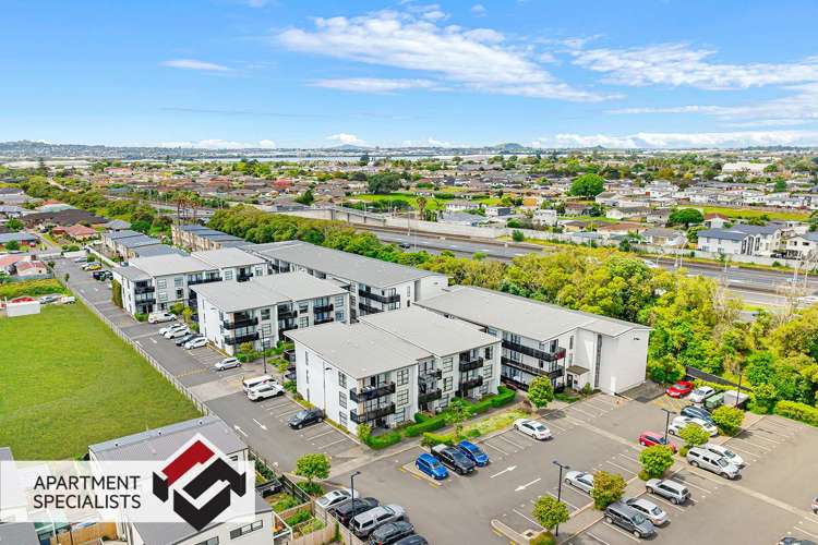 69 Hall Avenue Mangere_14