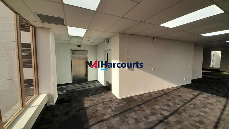 Level 2/62-64 Anzac Street Takapuna_1