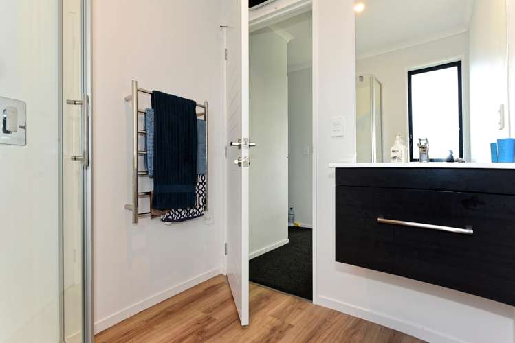 38 Whitcombe Place Darfield_13