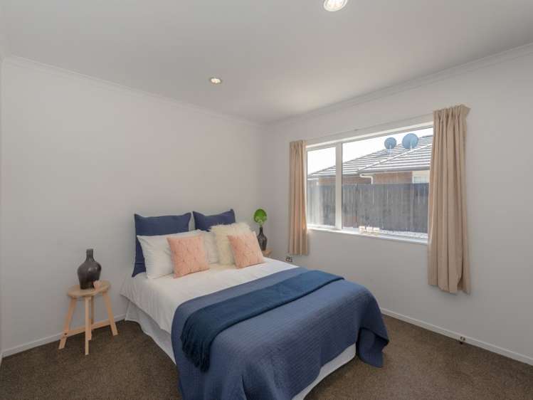 208 Saint James Drive Huntington_9