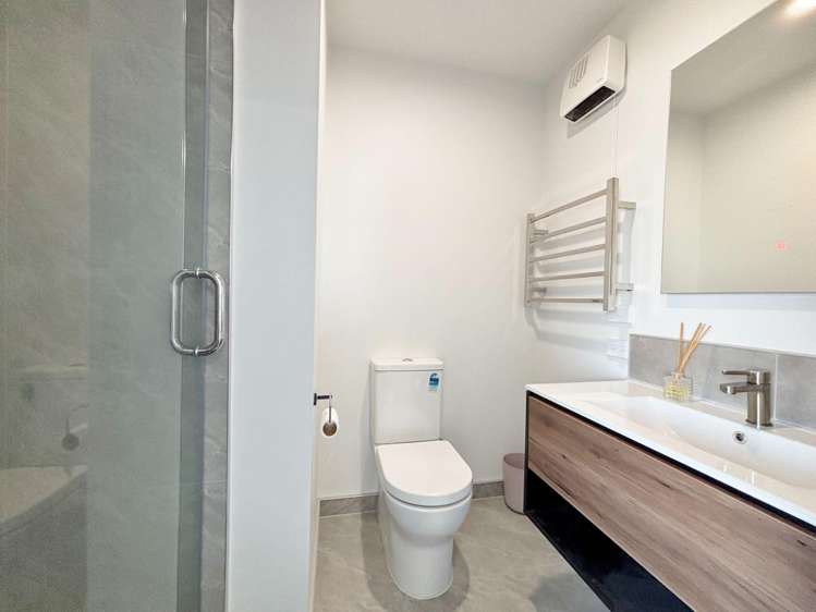 10B Chatham St Addington_18