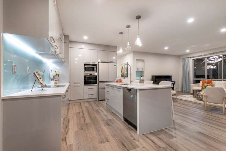 3 Nerehana Place Red Beach_16