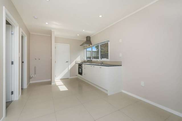 18A Webb Place Forrest Hill_4