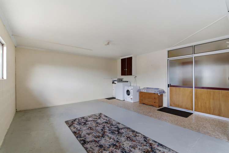 2/335 North Road Waikiwi_17