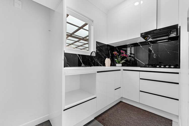 54 Elevation Street Flat Bush_13