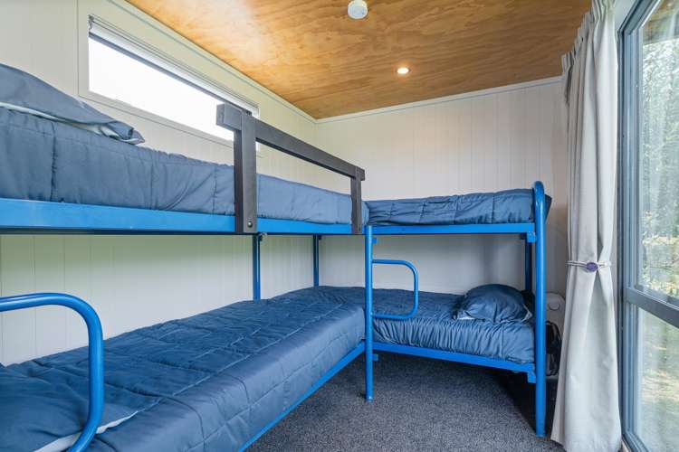 24 Oliver Leighs Drive Cooks Beach_12