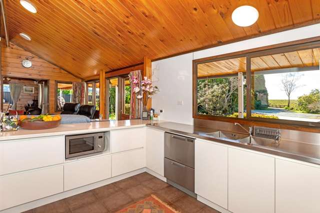 64 Cemetery Road Patutahi_2