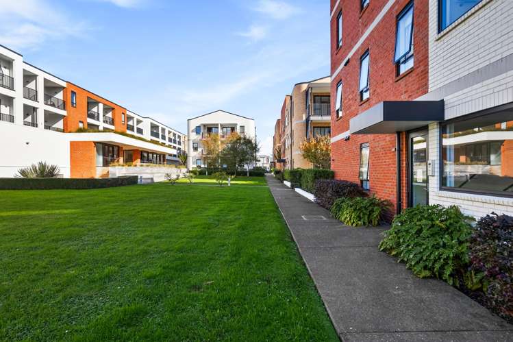 G06/1 Sidney Wallingford Way Hobsonville_23