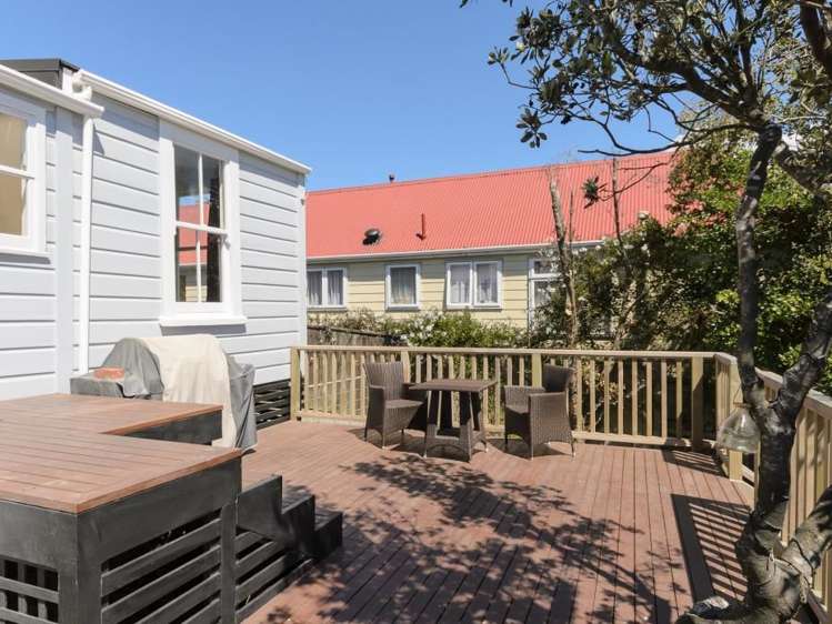 14 Luxford Street Berhampore_12