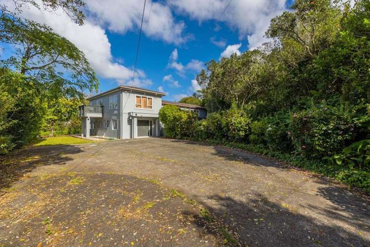 207 Lake Road Belmont_7