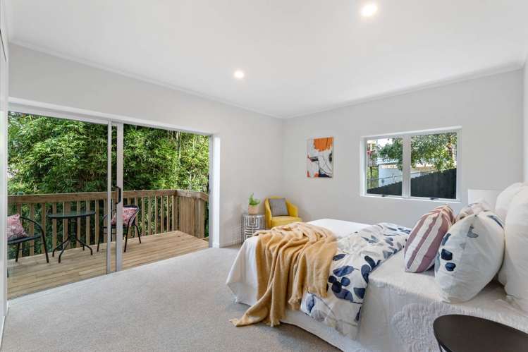 35 Martin Crescent Northcote_17