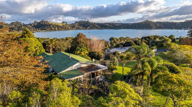 8 Brumby Lane Russell_2