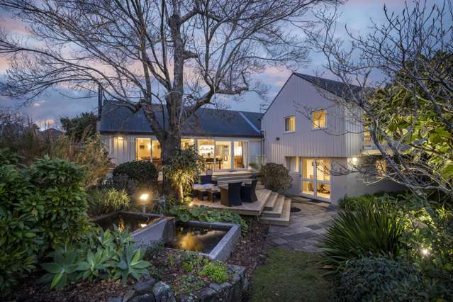 URBAN OASIS WITH SPACE & STYLE