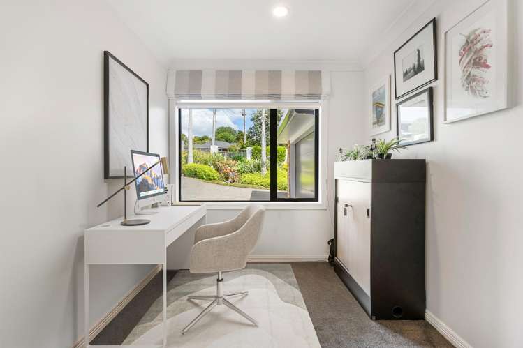 3 Traffic Road Greenhithe_34