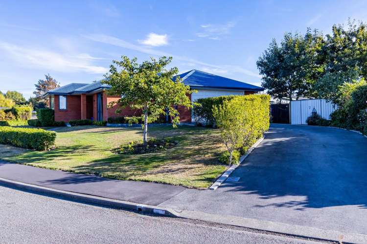 1 Eric Batchelor Place Waimate_17