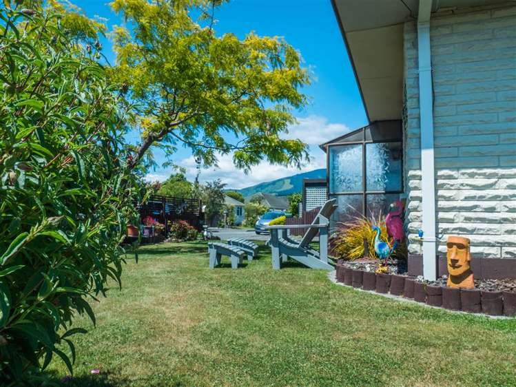 1/2 Homer Street Stoke_15