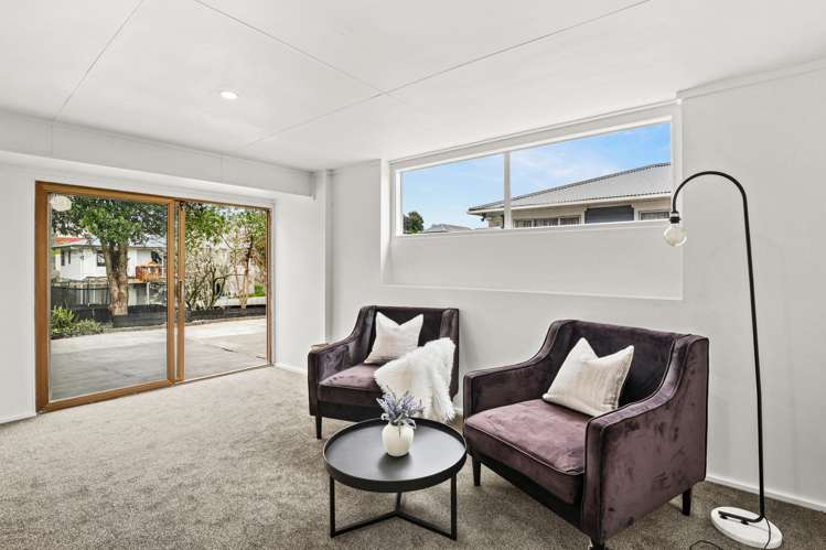 30 Sylvan Crescent Te Atatu South_15