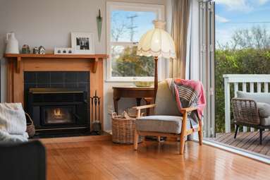 35 Riverhead Road_3