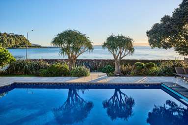 222 Marine Drive, Lowry Bay_1