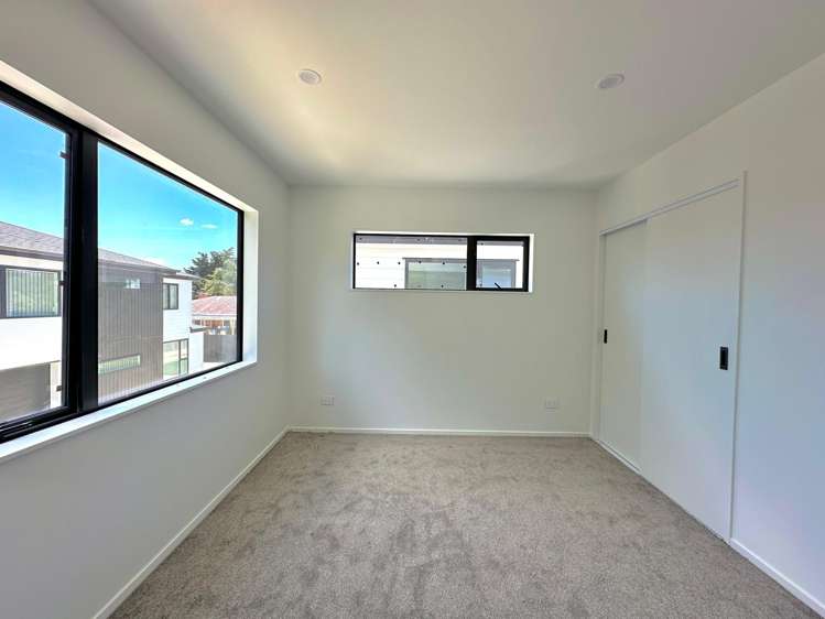 2/33A Edmund Hillary Avenue Papakura_10