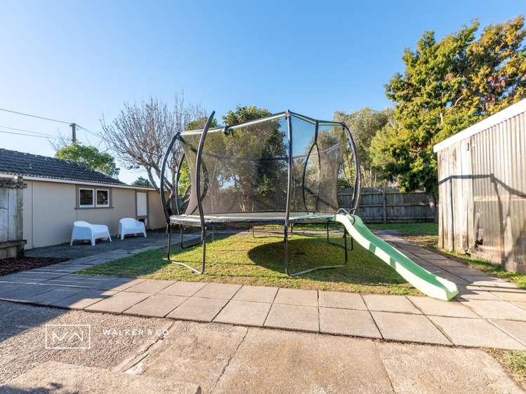 15 Raukawa Grove Trentham_19