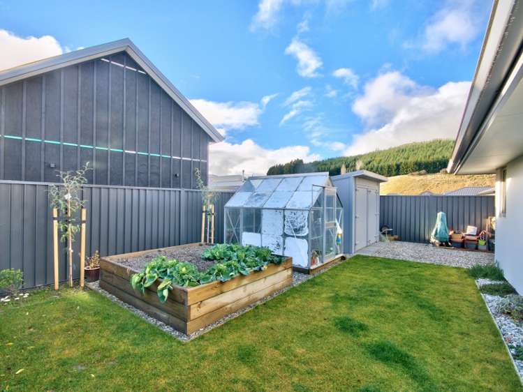 25 Myles Way Lower Shotover_20