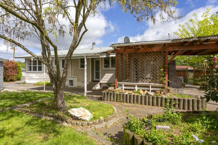 5 Leslie Street Taupo_17