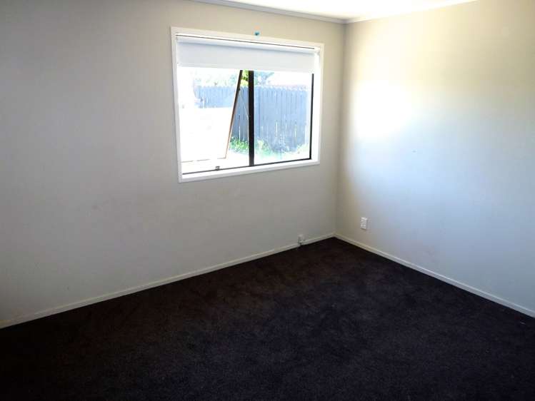 7 Martha Lane Manurewa_6