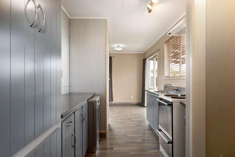 10 Hathaway Street Spring Creek_2