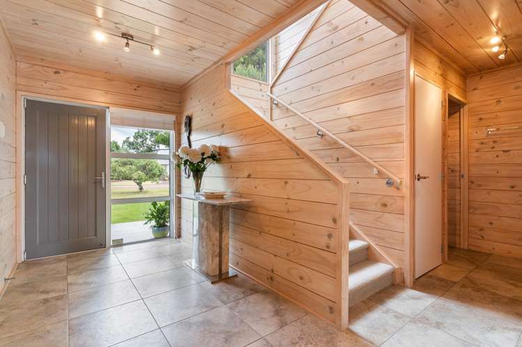 28 Champion Place Pauanui_17