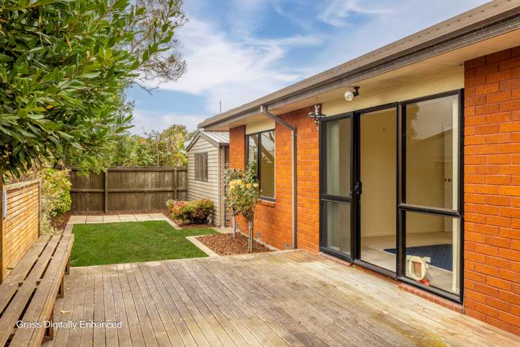 1/19 Raupo Street Bromley_12