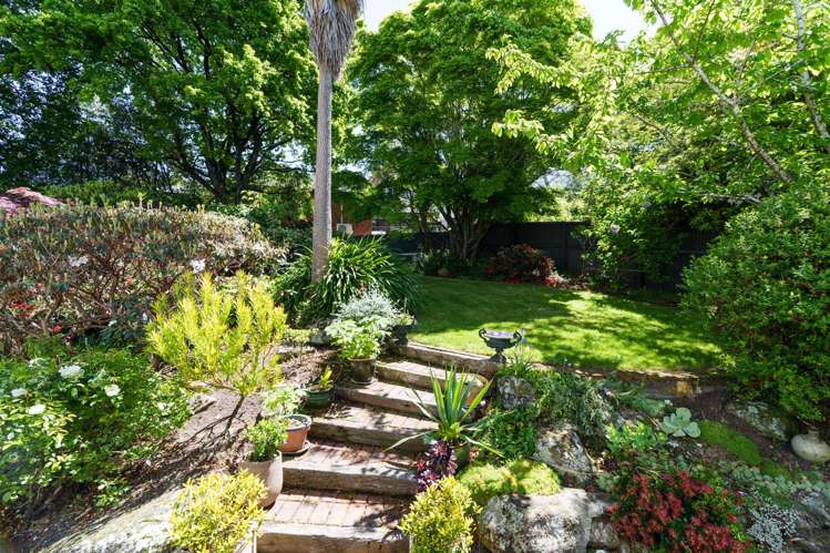 2 Fifield Street Roslyn_33