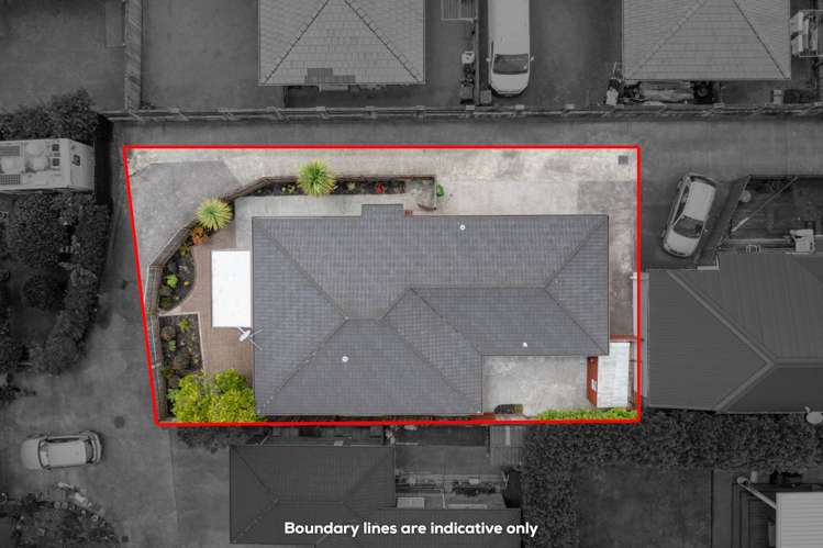 2/133 Pah Road Royal Oak_18