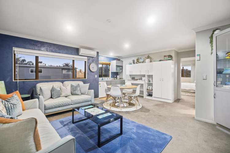 30 Mauritius Key Papamoa_33