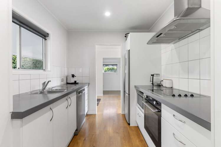 77 Tramway Road Beach Haven_10