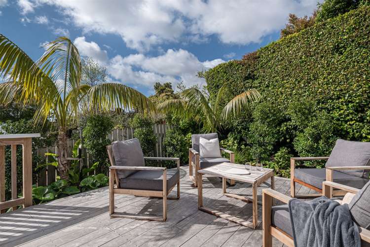 1/15 Ludlow Terrace Totara Vale_4