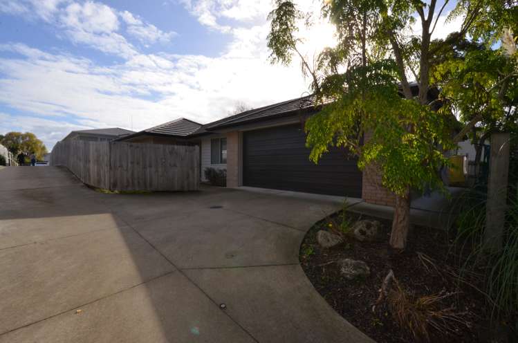 9a Cross Street Drury_11