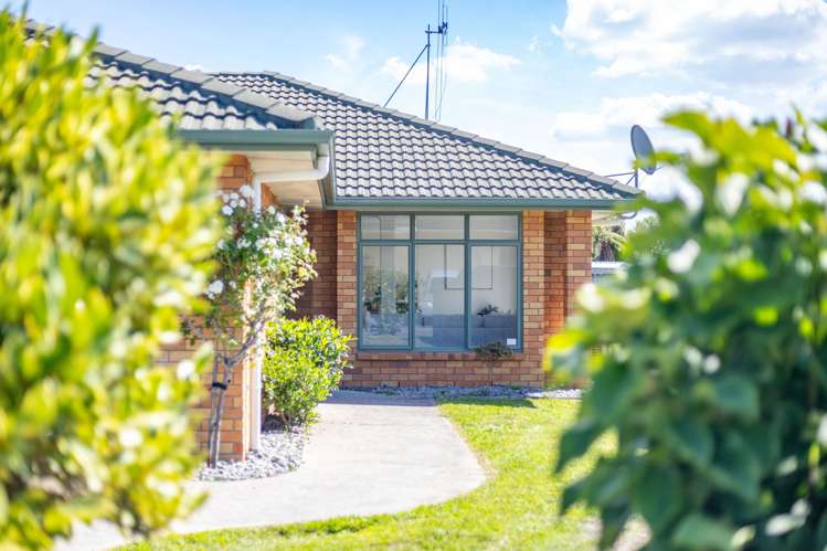 5 Locksley Lane Hamilton East_4