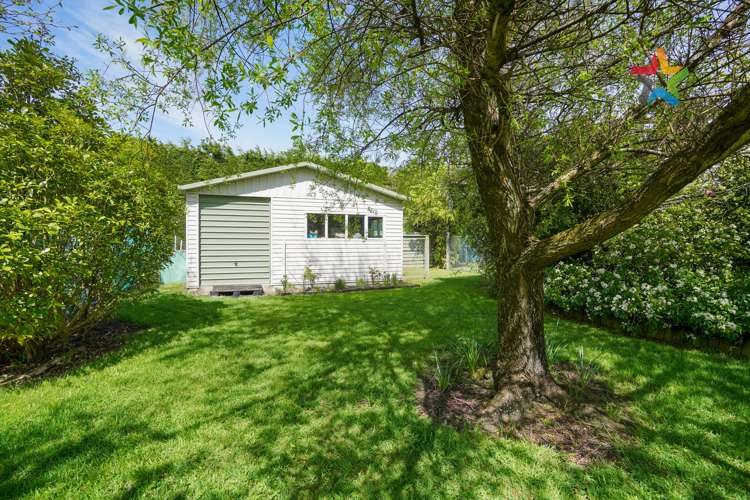 73 Black Road Otatara_6