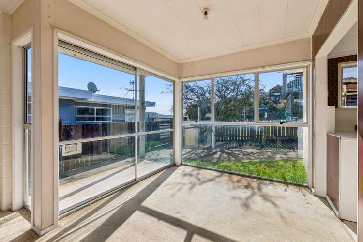 1/30 Ridgemount Rise Mangere Bridge_7