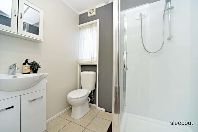 24 Claverdon Drive Massey_14