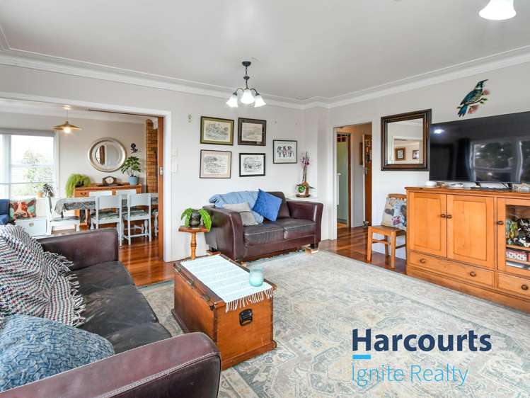 8 Youngs Road Papakura_10