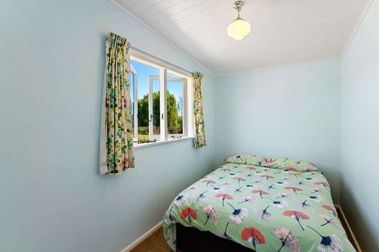 103a Waikawa Beach Road Manakau_15